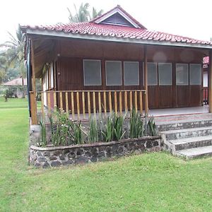 Ocean Queen Resort